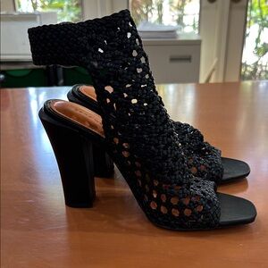 Zara Black Woven Heeled Sandals